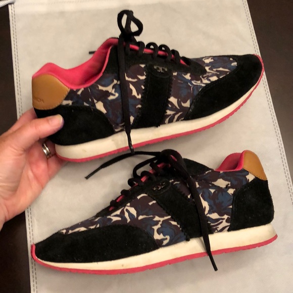 tory burch black tennis shoes